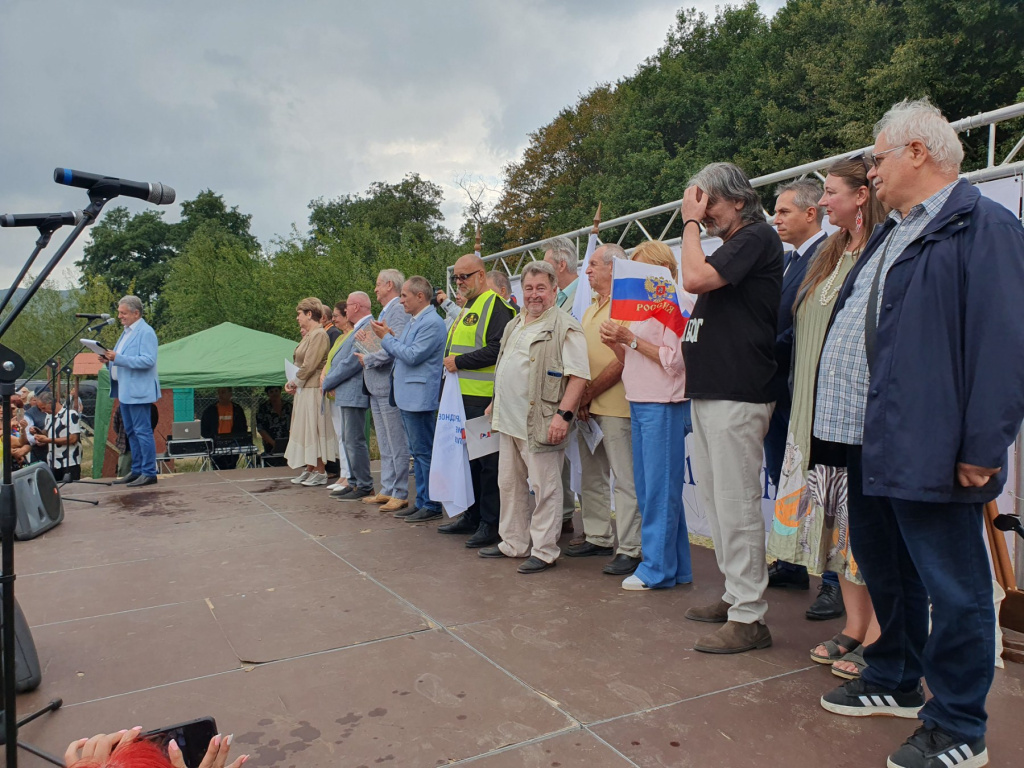 b-malinov.jpeg b-malinov.jpeg